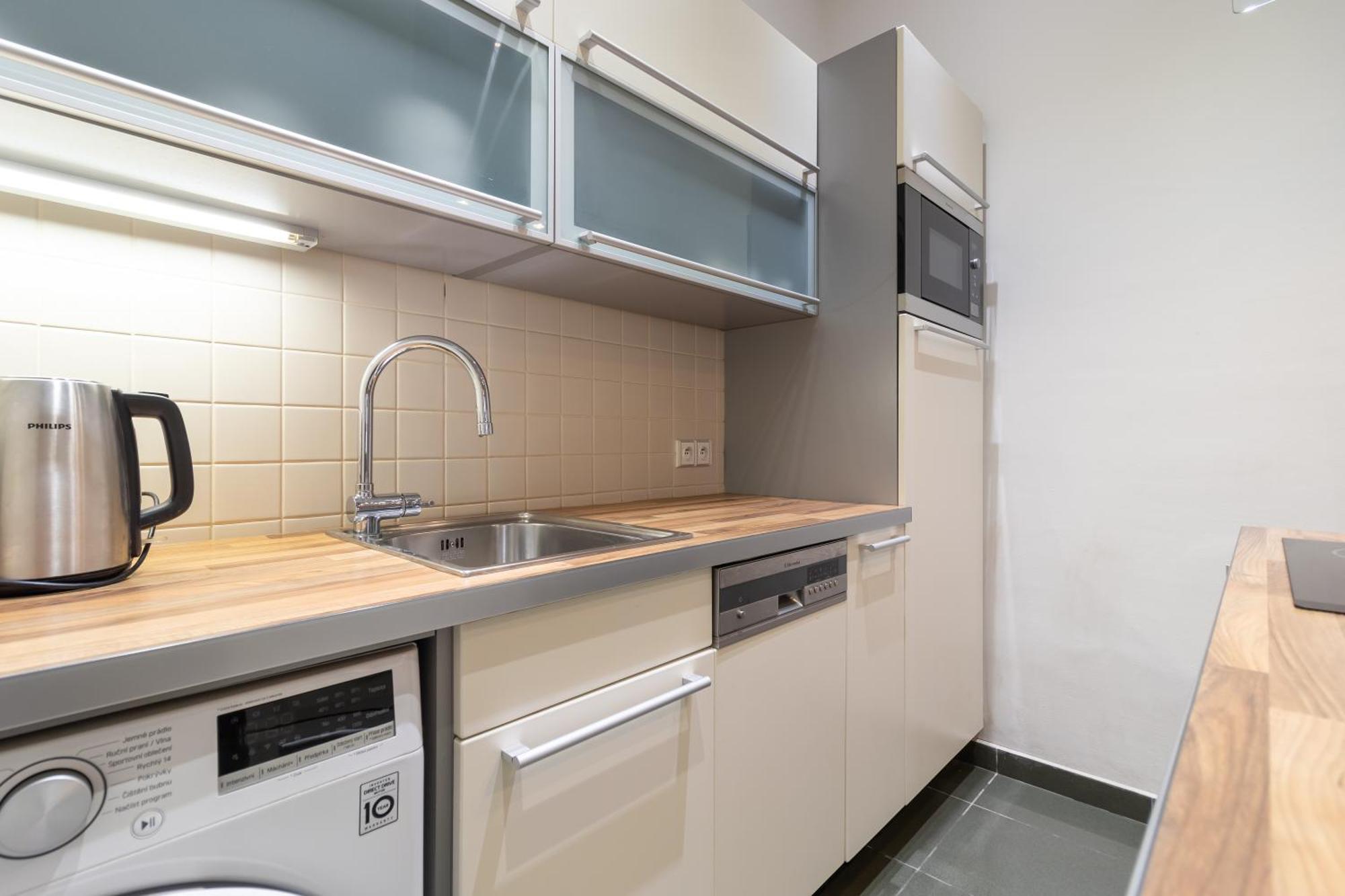 The Location In Prague, Charles Bridge & Old Town Square Apartment Prague